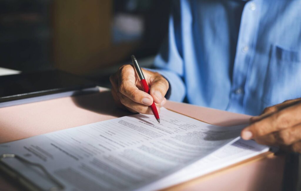 Quels sont les secteurs d'emploi les plus porteurs pour une reconversion professionnelle ?