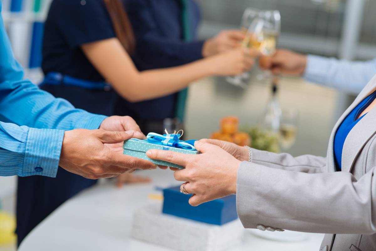 Quels cadeaux originaux offrir à vos salariés ?